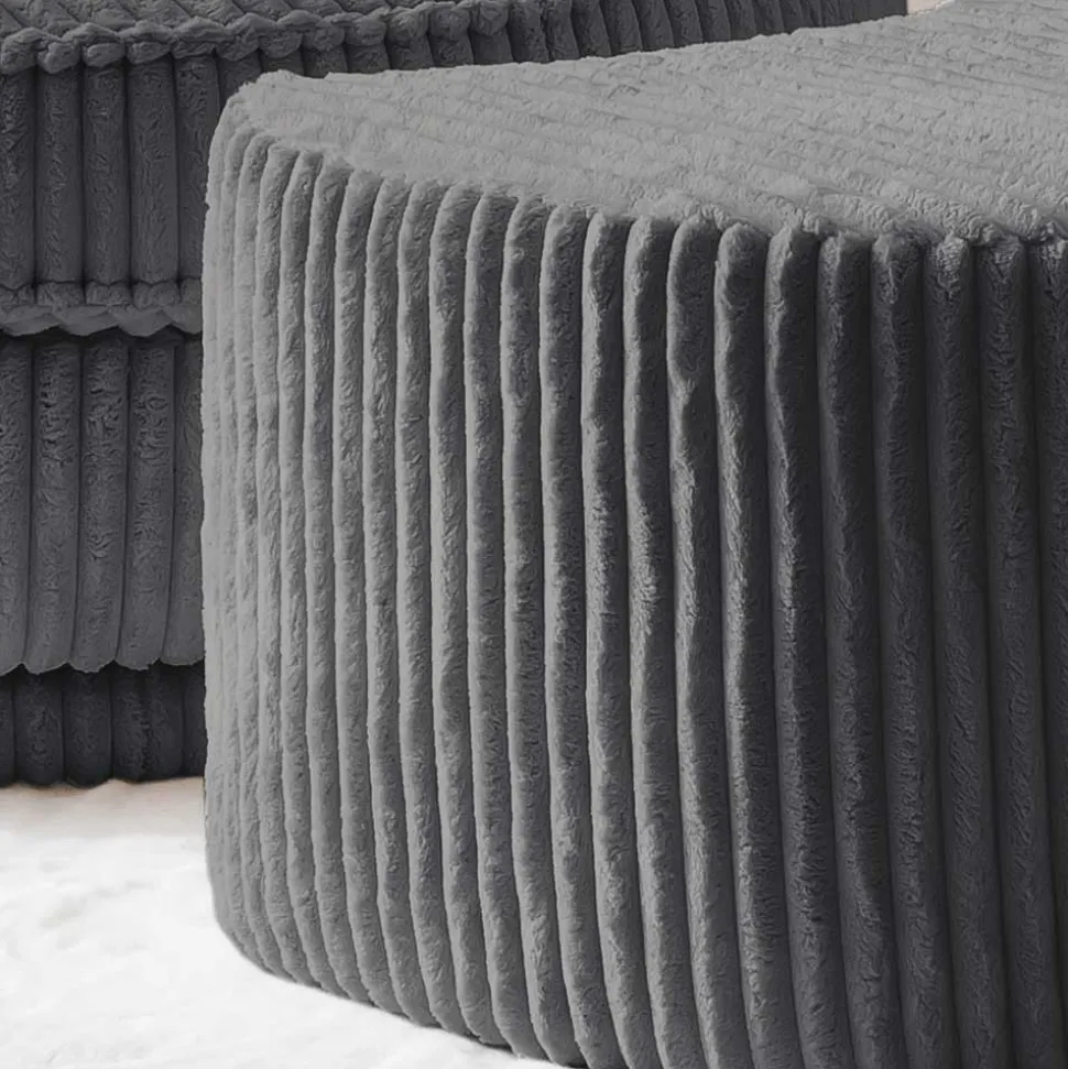 Retro Drehsessel mit Hocker Tresema