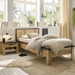 Rustikales Landhaus Bett Studiana