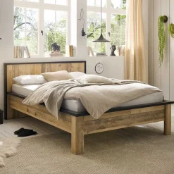 Rustikales Landhaus Bett Studiana