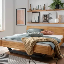 Schlafzimmer Emjan