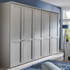 Schlafzimmerschrank 5-tuerig Saconso