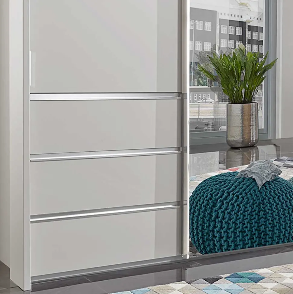 Schlafzimmerschrank Vovila