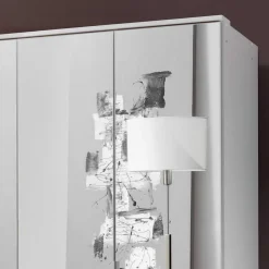 Schrank Letla