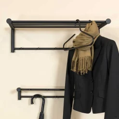 Schwarze Wandgarderobe Agruma