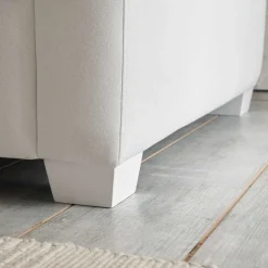 Sessel mit Hocker Nalyva