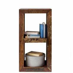 Shabby Chic Regal Frees