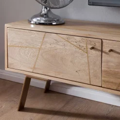 TV Board Vohama
