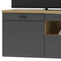 TV Board Yarisis