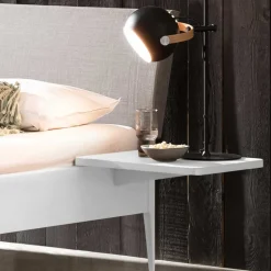 Weiß lackiertes Bett Lagon