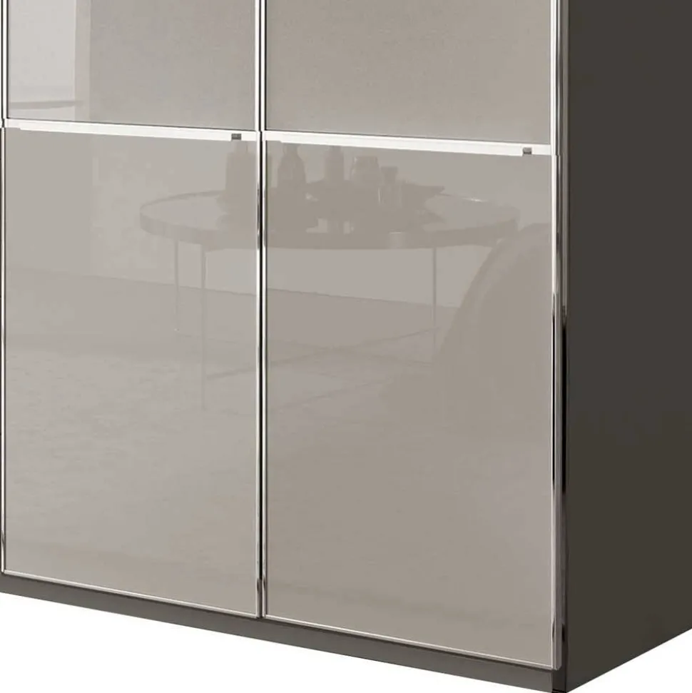 XL Schlafzimmerschrank Voscona